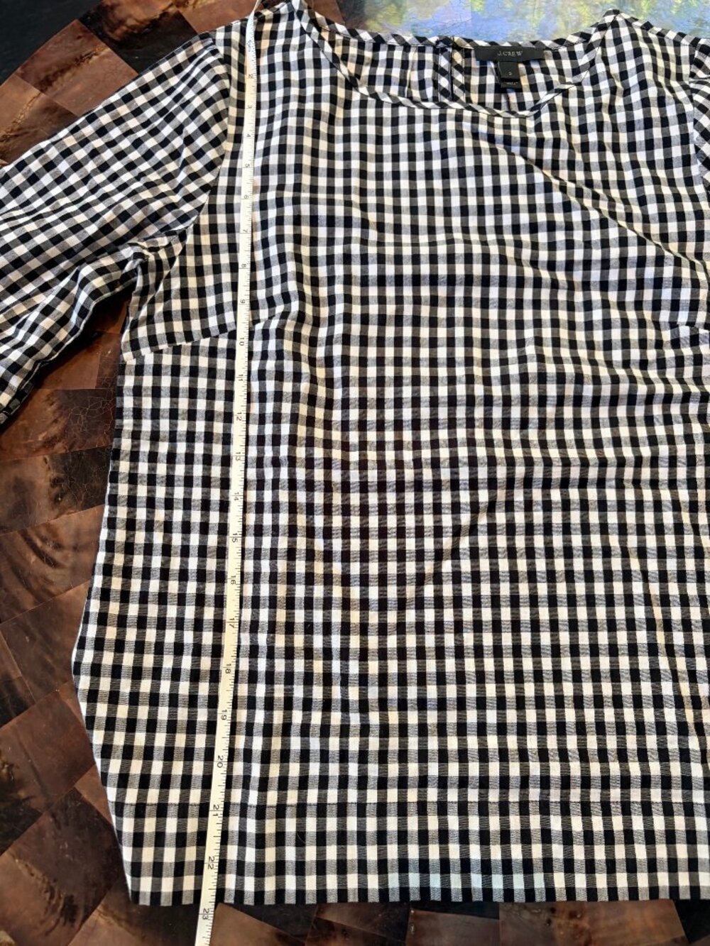 EUC J. Crew Gingham Top Embroidered Bell Sleeve Size 2 - Picture 9 of 11